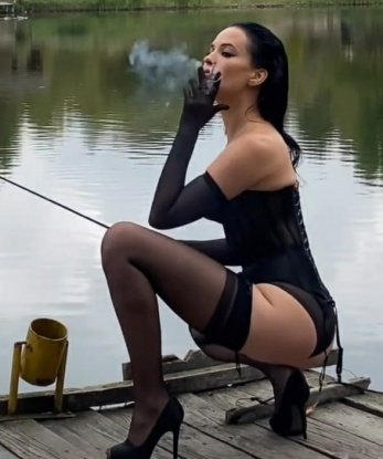 Лидия, 30